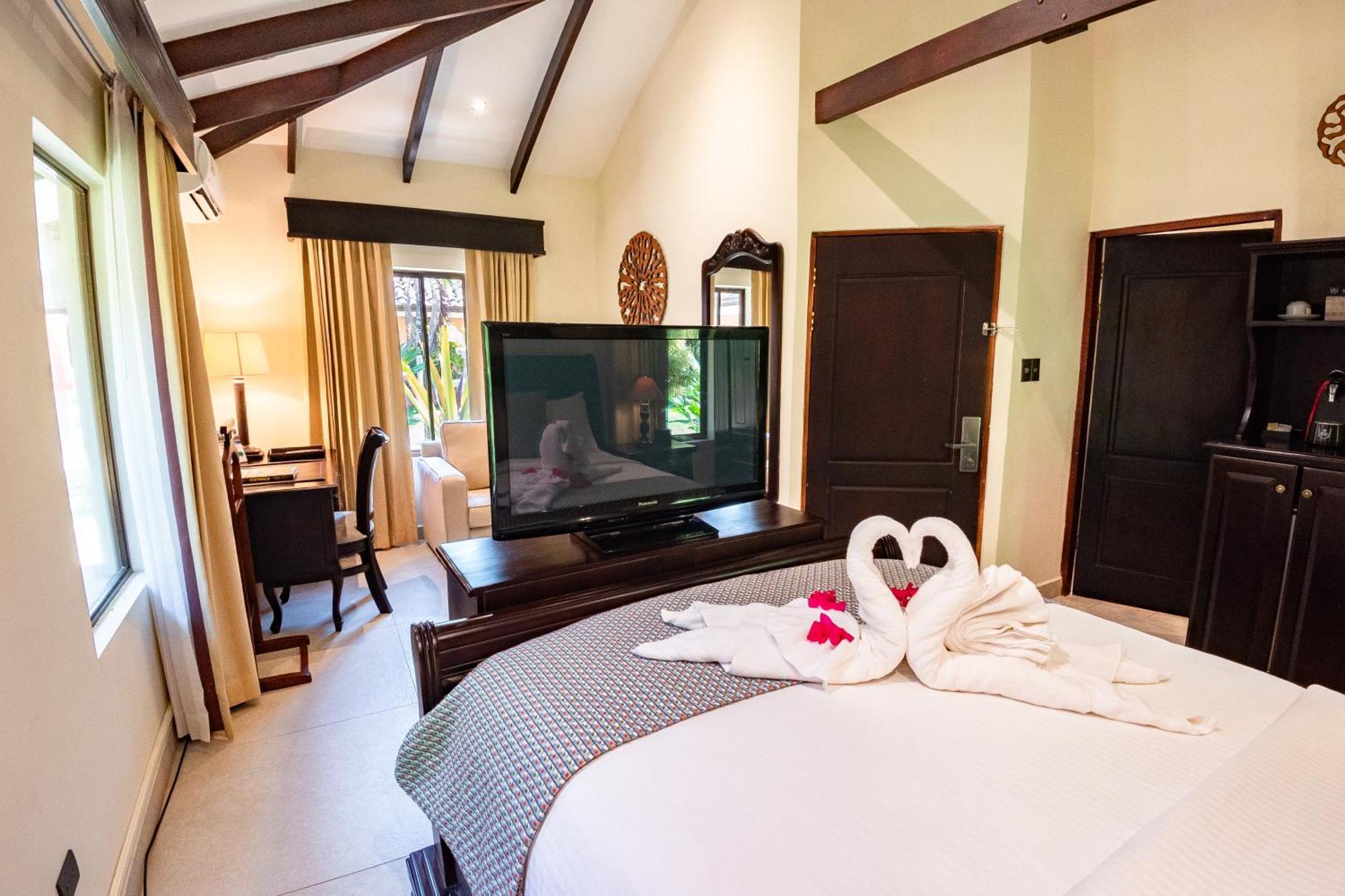 Sunset Del Mar Beach Resort Esterillos Este Ngoại thất bức ảnh