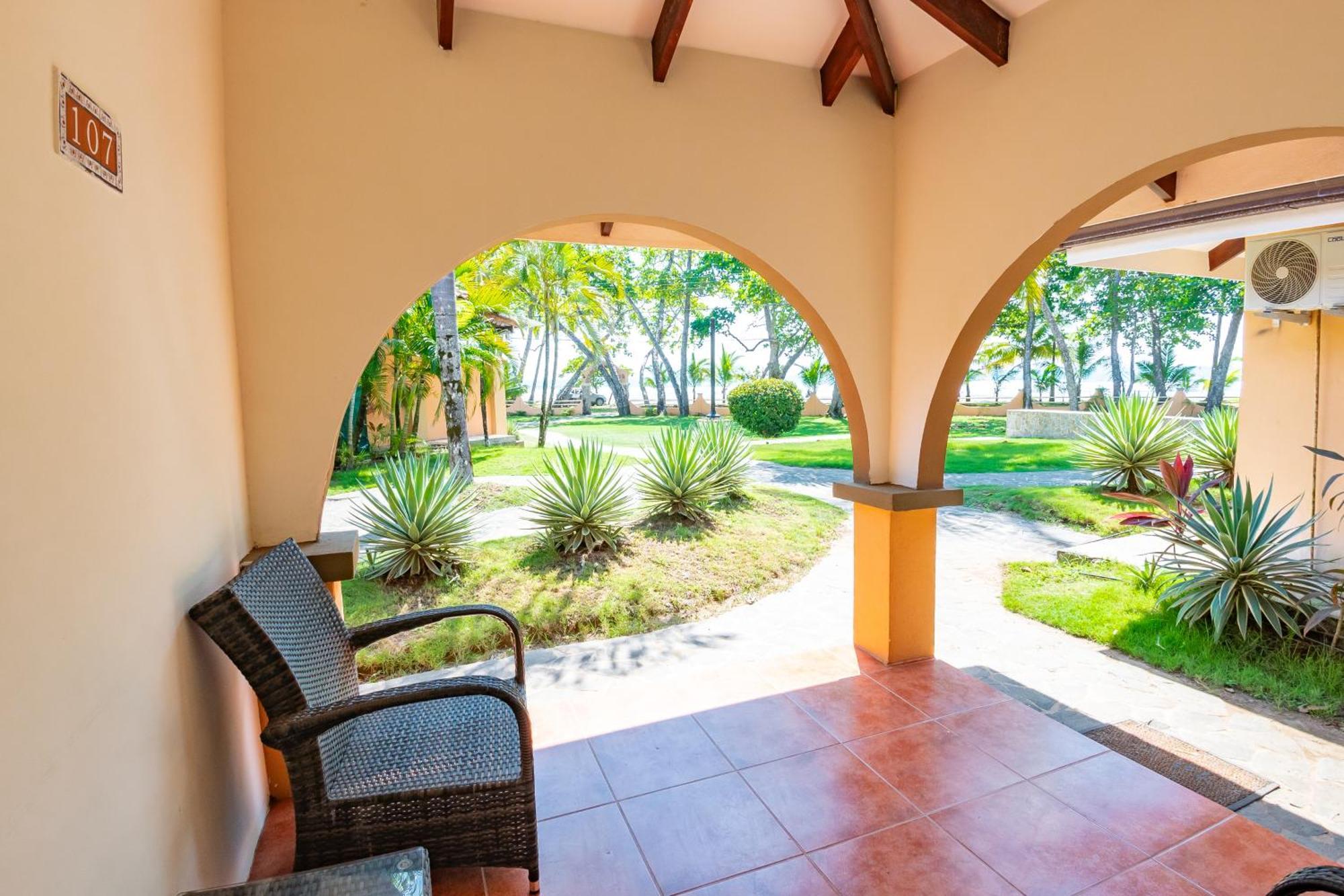 Sunset Del Mar Beach Resort Esterillos Este Ngoại thất bức ảnh